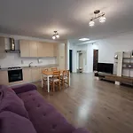 Tonitza Apartments