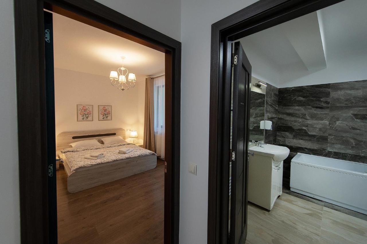 Aparthotel Tonitza *